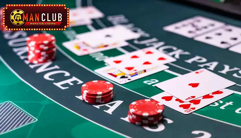 Chi tiết về các cụm bài trong Blackjack Manclub